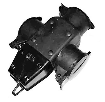 BASE ADAPTADOR TRIPLE GOMA AEREO C/TAPA IP-44 POT.MAX.3500W. MOD. ASFTB