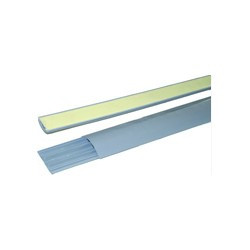 CANAL ADHESIVO PARA SUELO 15x90mm TRAMO 2m. Solera. Mod. CSG9