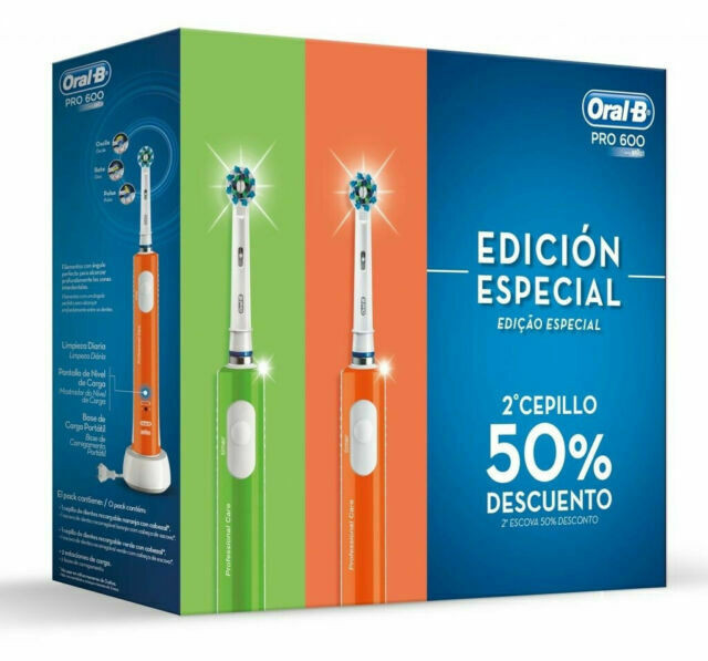 Set de 2 Cepillos de Dientes Eléctricos Oral-B CrossAction Pro 600 Duo. Mod. D16513DUO