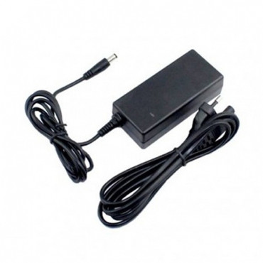 Fuente de alimentación conmutada 12V DC 1.5A jack 5.5mm. Mod. PST-1512